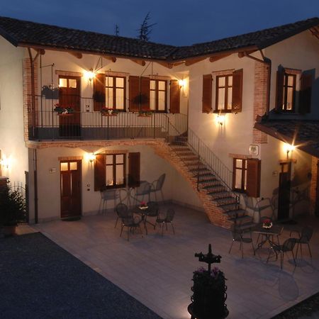 Agriturismo I Grappoli Serralunga d'Alba Dış mekan fotoğraf