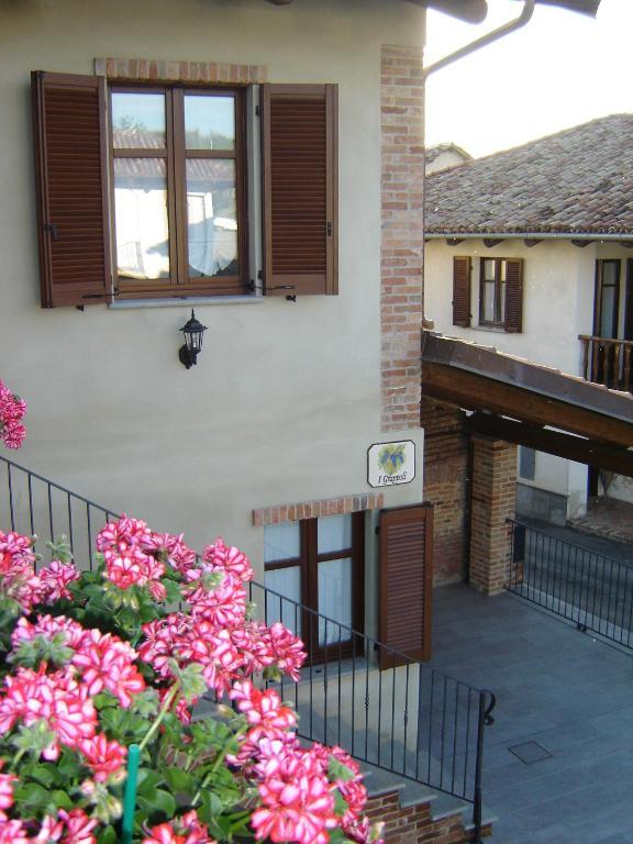 Agriturismo I Grappoli Serralunga d'Alba Oda fotoğraf