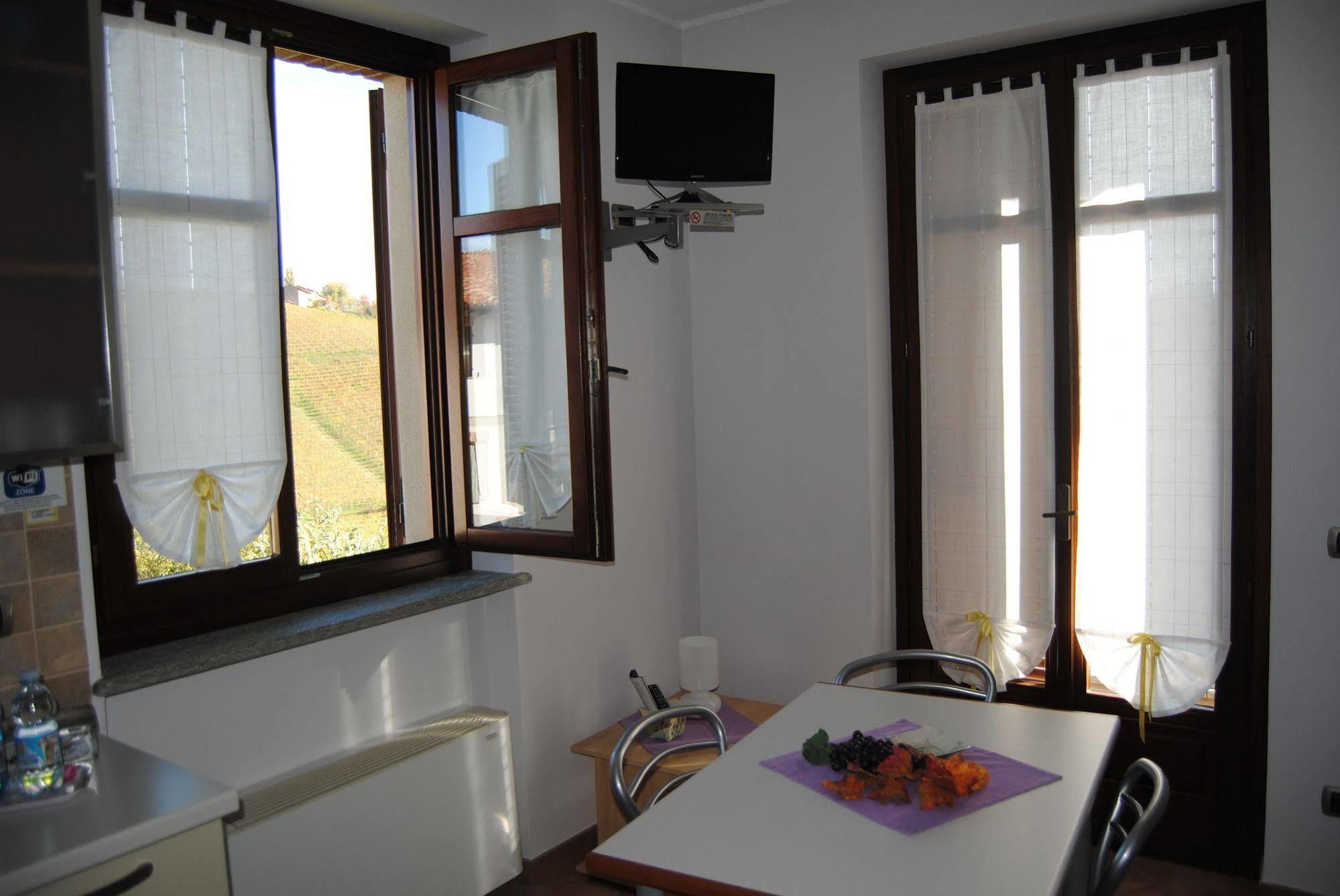 Agriturismo I Grappoli Serralunga d'Alba Dış mekan fotoğraf